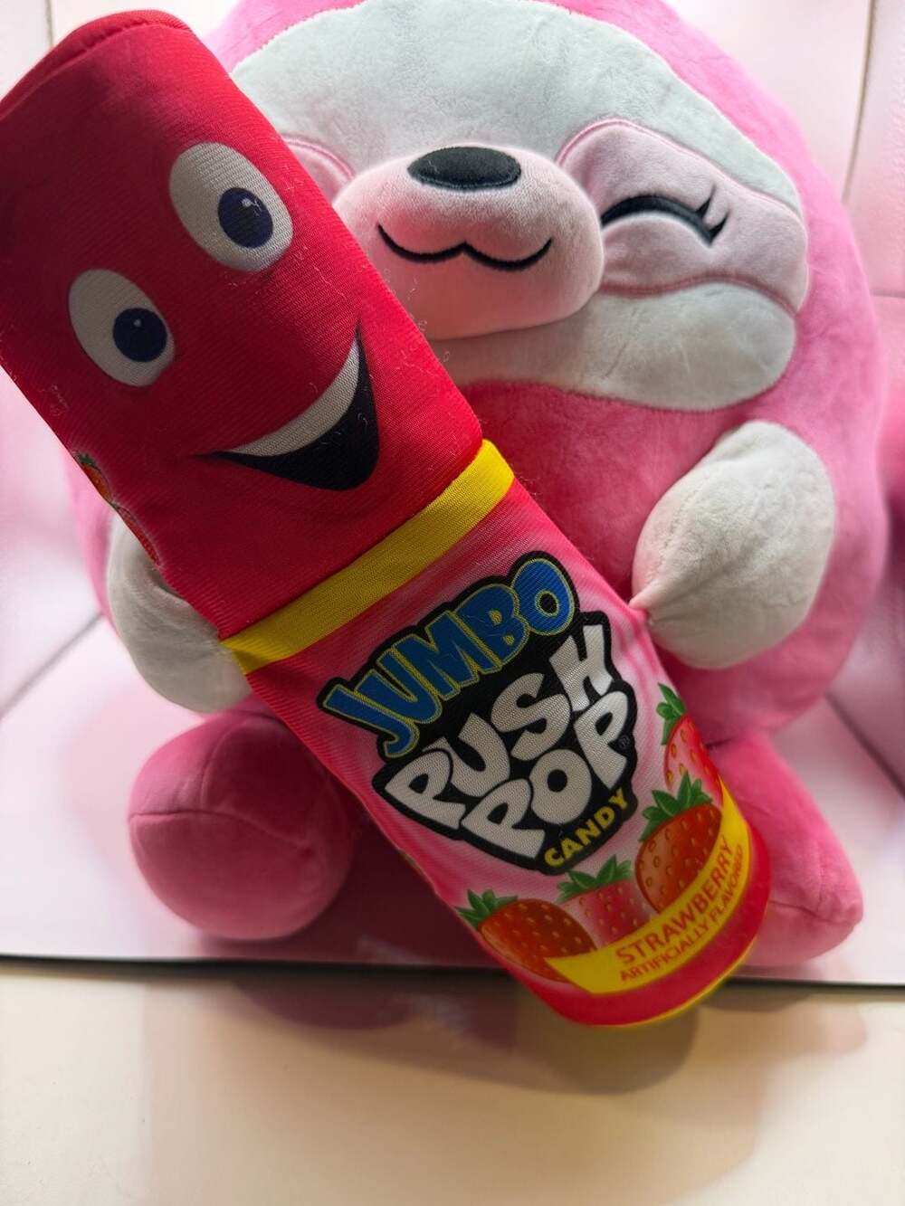 Zuru Snackles Series 1 Susie the Pink Sloth with Jumbo Push Pop Plush Toy